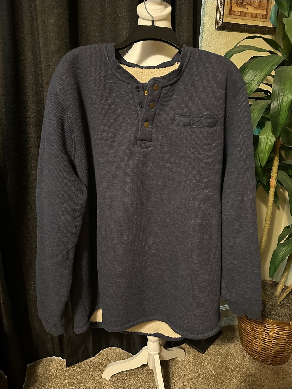 LEE PREMIUM SELECT Men's Navy Henley Pullover with Sherpa Lining